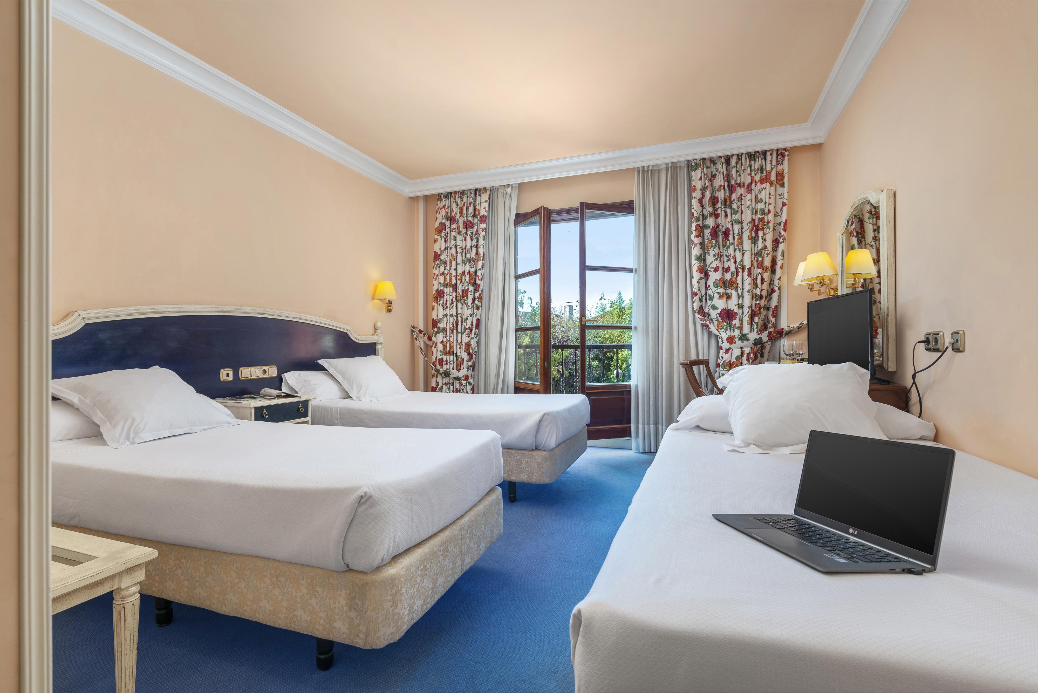 Tryp Bilbao Sondika Hotel Exteriér fotografie