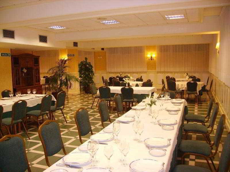 Tryp Bilbao Sondika Hotel Restaurace fotografie