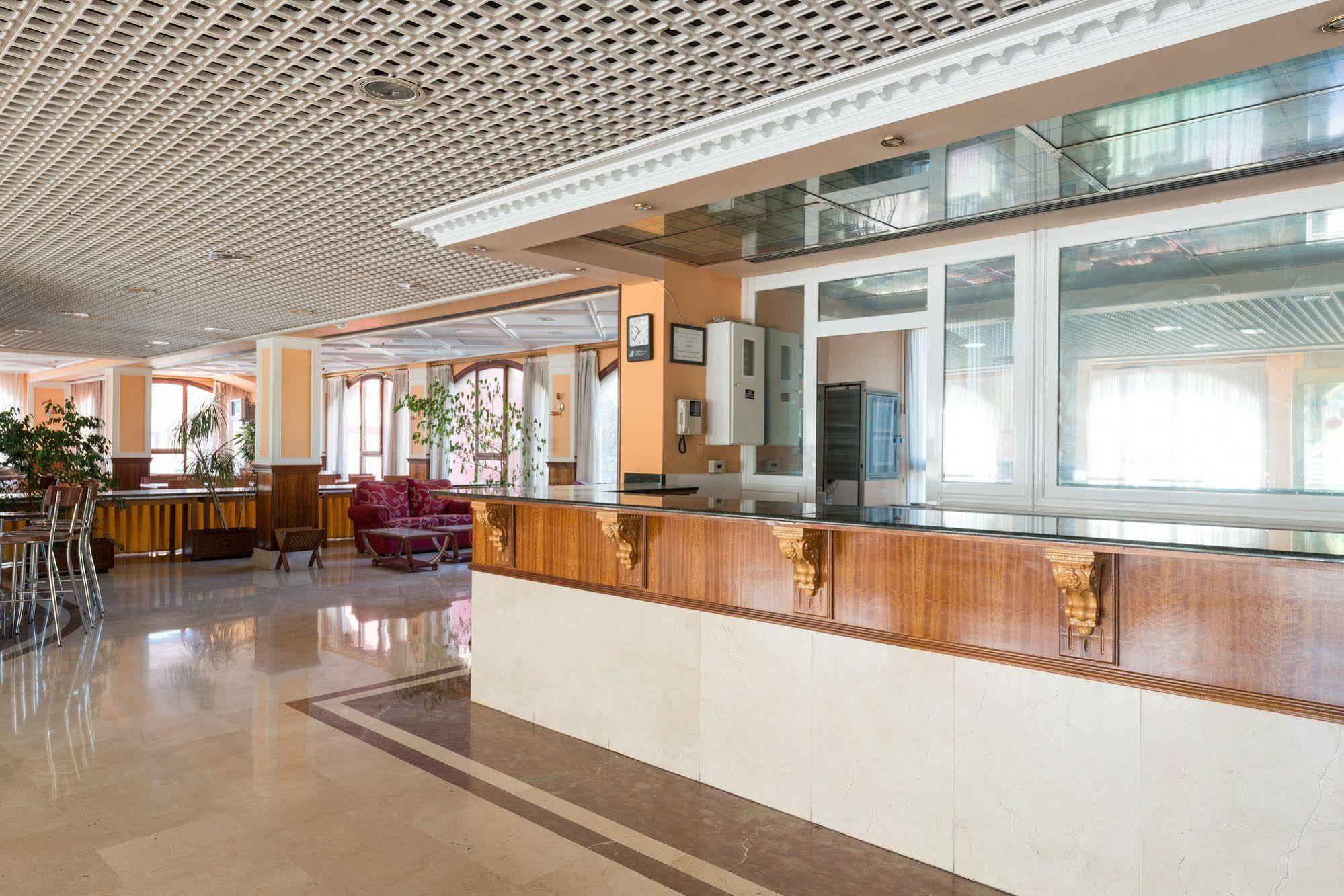 Tryp Bilbao Sondika Hotel Exteriér fotografie
