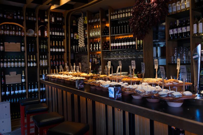 Tryp Bilbao Sondika Hotel Exteriér fotografie
